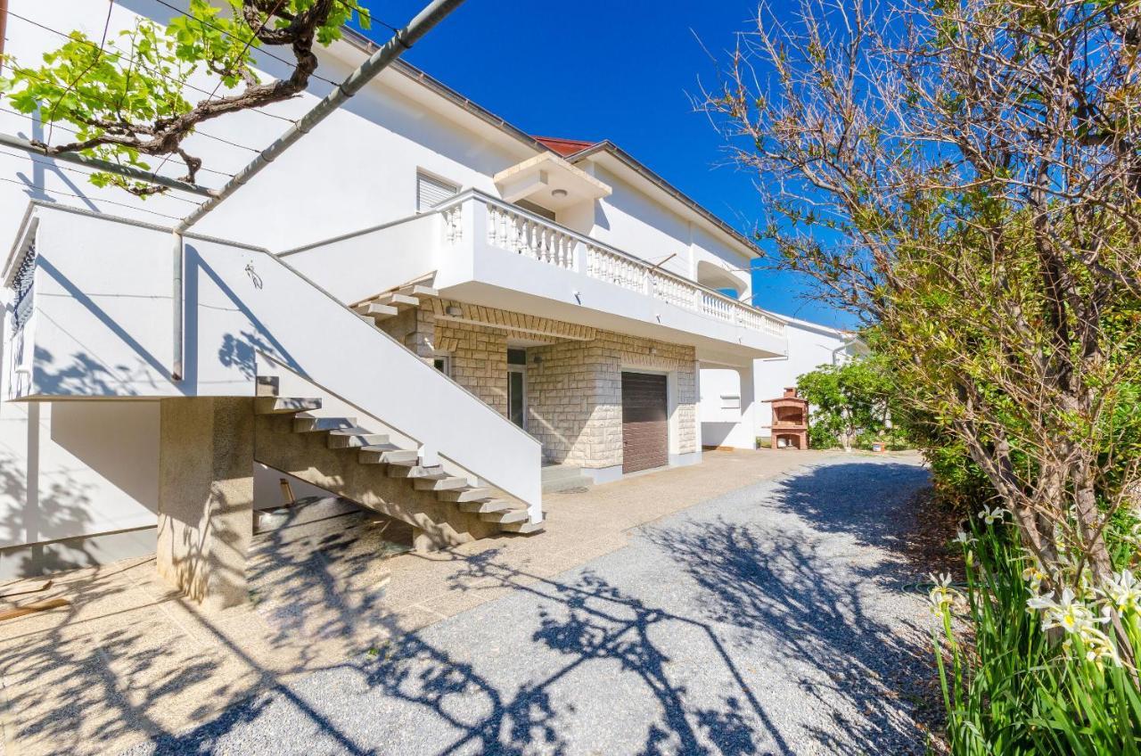 Apartments Slavica R Banjol エクステリア 写真