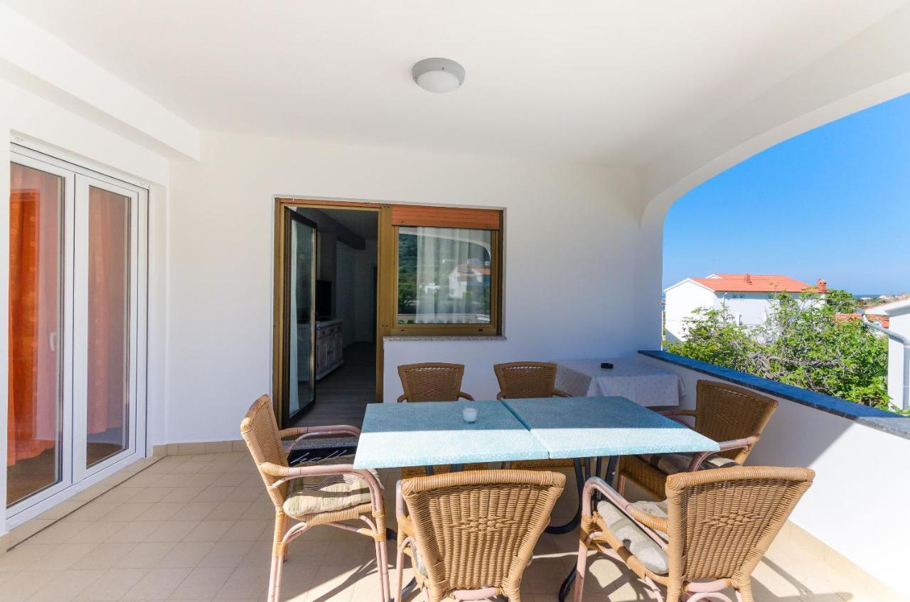 Apartments Slavica R Banjol エクステリア 写真